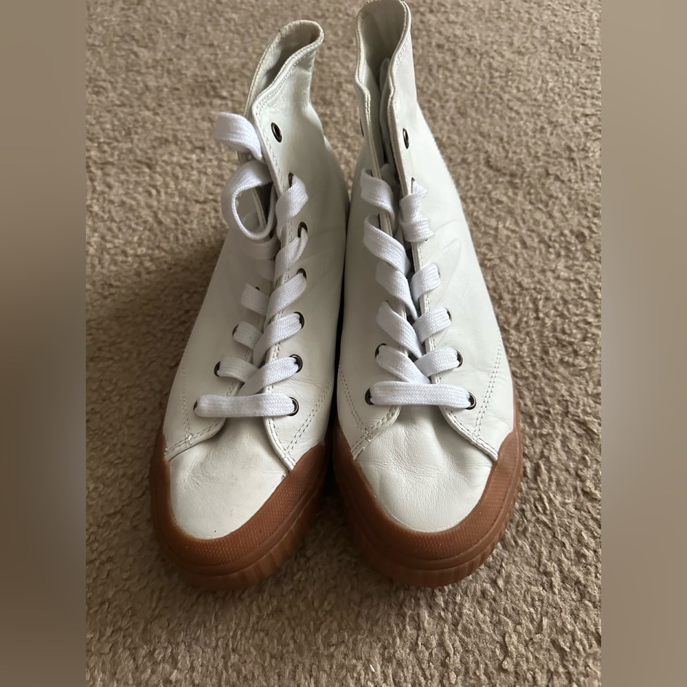 Tretorn shoes leather white